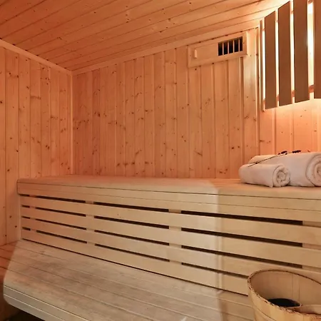 Chalet Jewel